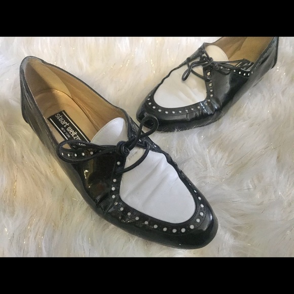 Stuart Weitzman black and white loafer - Picture 4 of 7